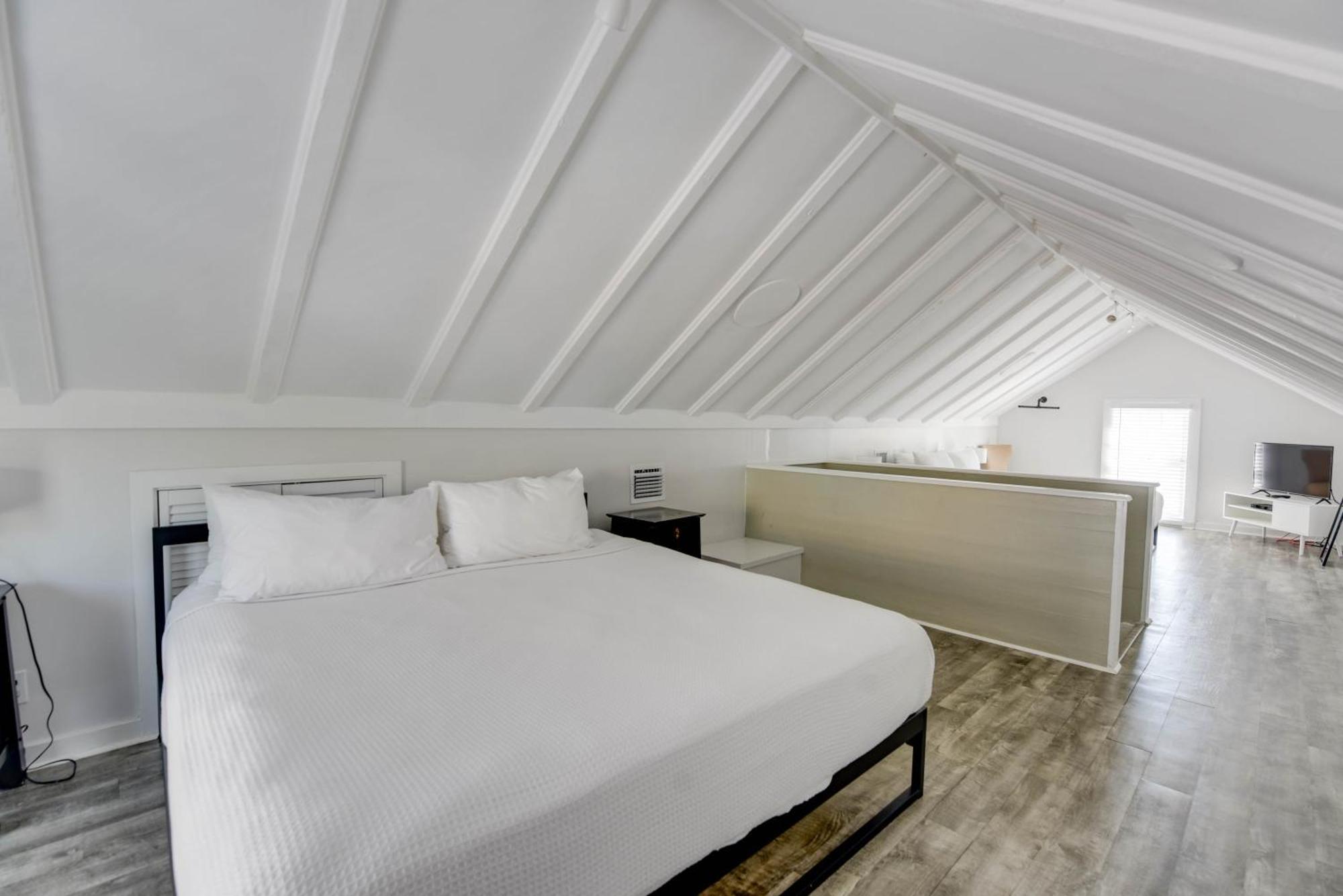 Appartamento The Collins On Duval Key West Esterno foto